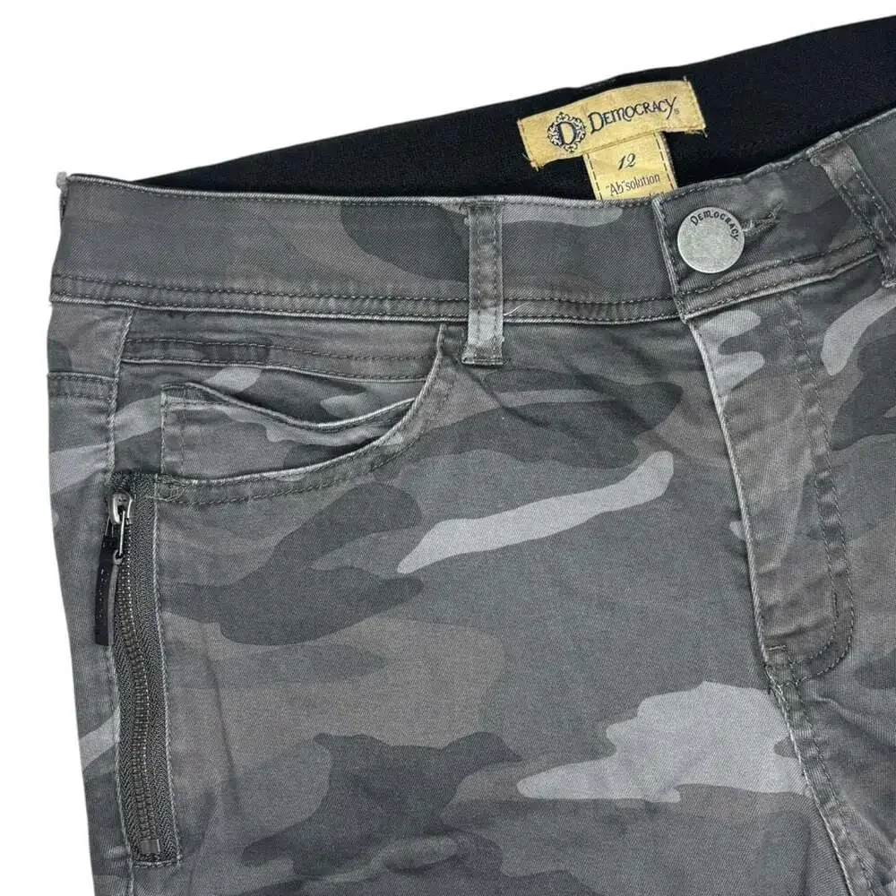 Democracy 'Ab'solution Gray Camouflage Skinny Pants with Zipper Pockets